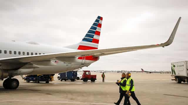 Surging Earnings Estimates Signal Upside for American Airlines (AAL) Stock