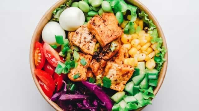 Sweetgreen, Inc. (SG) Falls More Steeply Than Broader Market: What Investors Need to Know