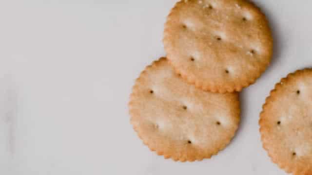Seeking Clues to Mondelez (MDLZ) Q1 Earnings? A Peek Into Wall Street Projections for Key Metrics