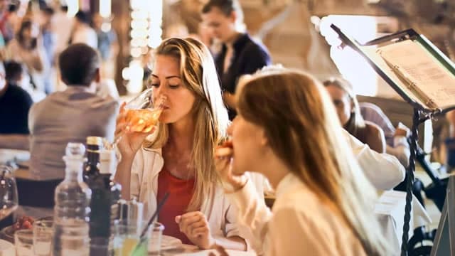Diners Still Want Value. So Why Are Full-Service Restaurant Visits Up?