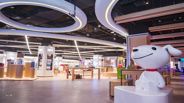 Investors Heavily Search JD.com, Inc. (JD): Here is What You Need to Know