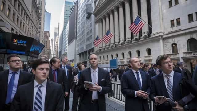 4 Software Stocks Climb Into Top Growth Ranks