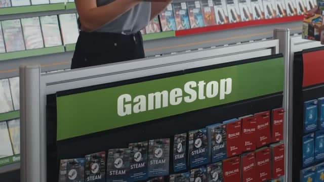 GameStop (GME) Registers a Bigger Fall Than the Market: Important Facts to Note