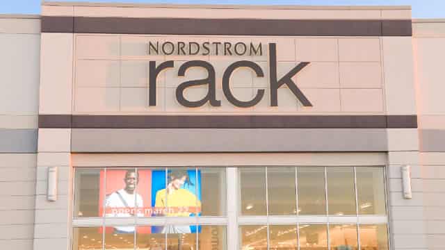 Should Value Investors Buy Nordstrom (JWN) Stock?