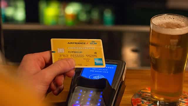 Why American Express Stock Flopped on Friday