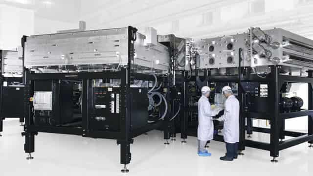 AMAT Expects Advanced DRAM Sales to Grow 40%: Can It Keep its Lead?