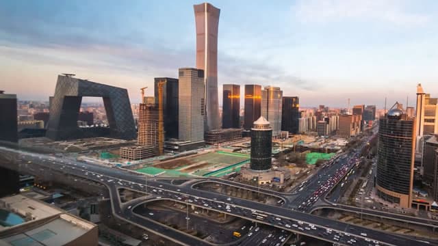 World's Largest Hedge Fund Sells Alibaba, Baidu, Nio, and More Chinese Stocks