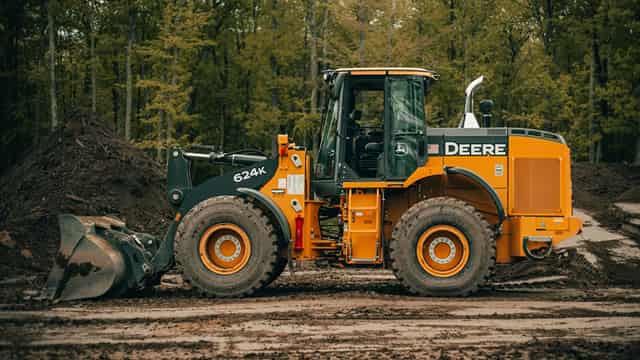 Deere Tackles Labor Shortages With Autonomous Tractors