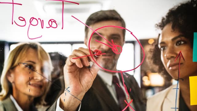 FTI Consulting Stock Moves Up 2.7% Since Q3 Earnings Beat