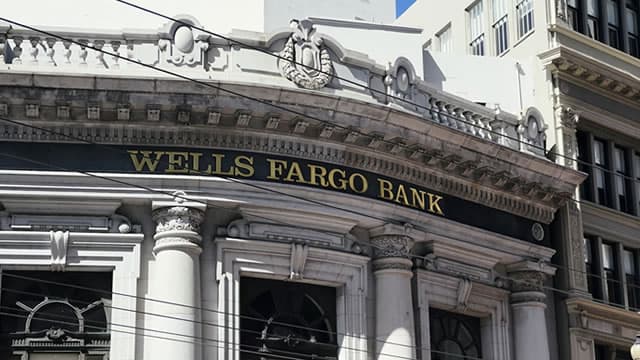 Wells Fargo CEO: Trump is entitled to be vocal about the Fed