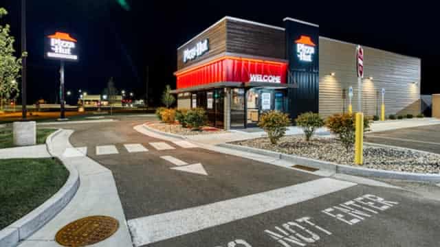 KFC-parent Yum Brands tops sales estimates as Taco Bell demand holds firm