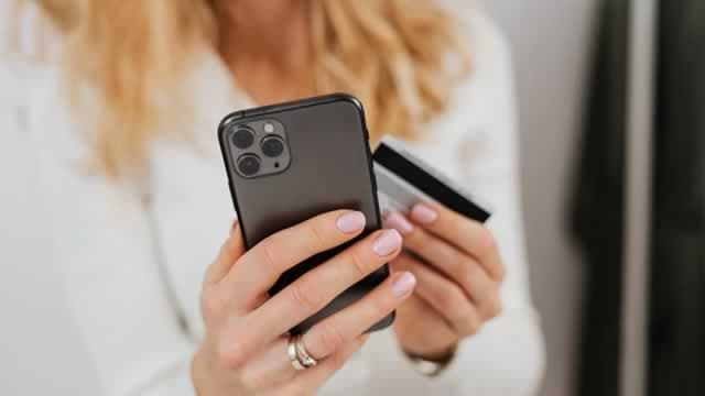 Is It Worth Investing in MercadoLibre (MELI) Based on Wall Street's Bullish Views?