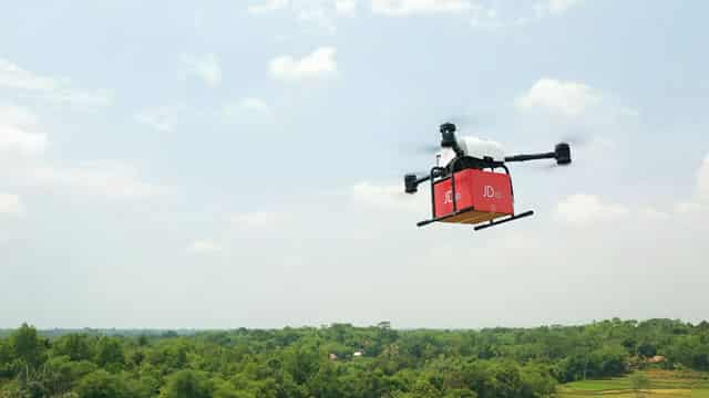 Brokers Suggest Investing in JD.com (JD): Read This Before Placing a Bet