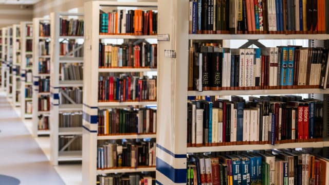 Down 19.3% in 4 Weeks, Here's Why Grand Canyon Education (LOPE) Looks Ripe for a Turnaround