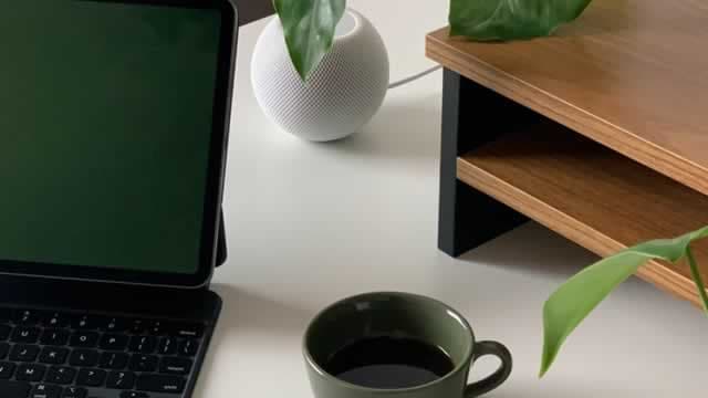 SIMO Q3 Earnings Surpass Estimates on Healthy Revenue Growth