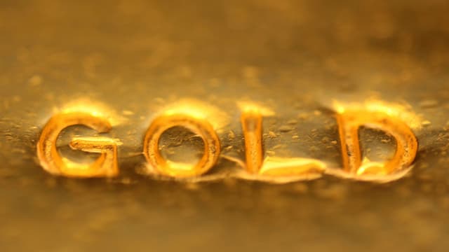 AngloGold Ashanti Stock Glimmers In A Buy Zone After 108% Jump This Year