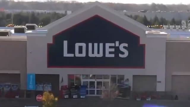 Why Lowe's (LOW) is a Great Dividend Stock Right Now