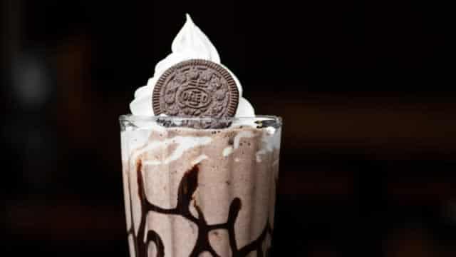 Mondelez (MDLZ) Q1 Earnings Surpass Estimates