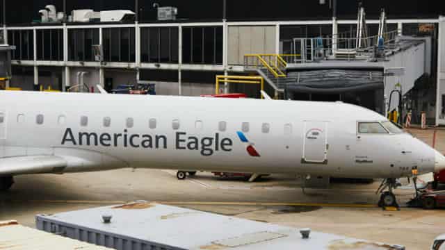 Despite Fast-paced Momentum, American Airlines (AAL) Is Still a Bargain Stock