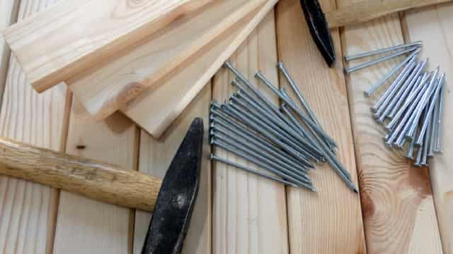 Martin Marietta (MLM) Lags Q1 Earnings Estimates