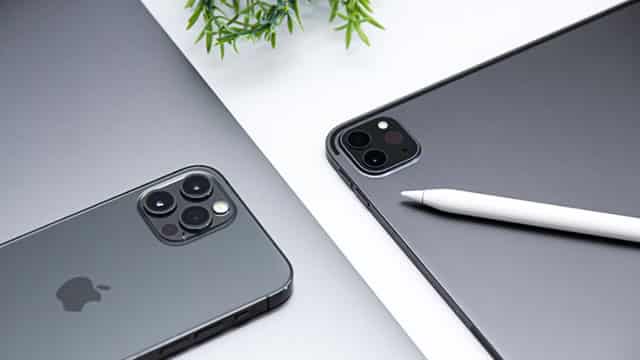 Will Strong Services Offset Weak iPhone Sales for AAPL's Q2 Earnings?
