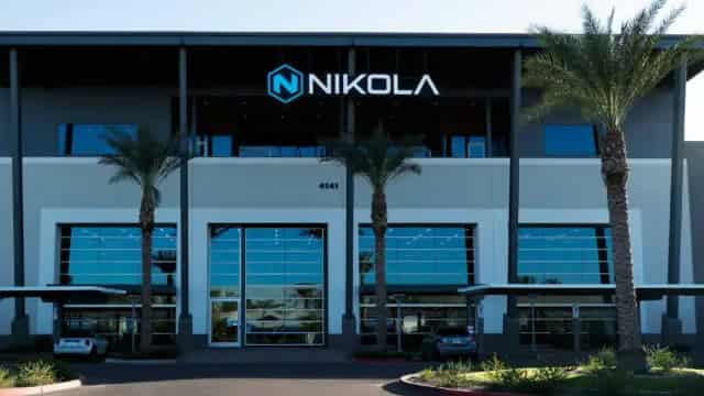 Troubled electric truck maker Nikola files for bankruptcy