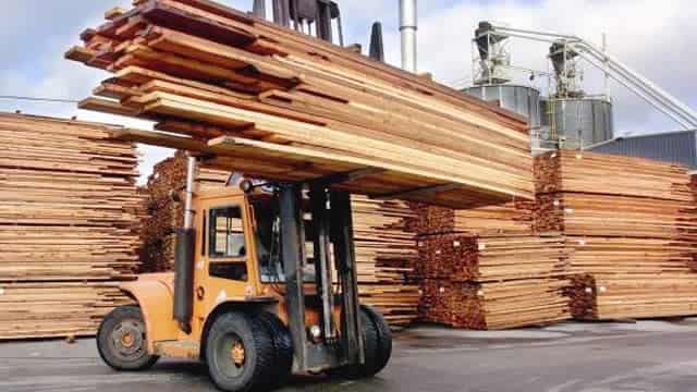 Compared to Estimates, Weyerhaeuser (WY) Q1 Earnings: A Look at Key Metrics