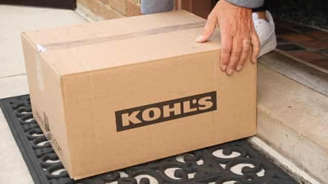 Kohl's Q1 Loss Narrower Than Estimates, Sales Decline 4% Y/Y