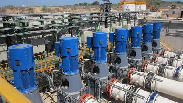 Consolidated Water (CWCO) Stock Dips While Market Gains: Key Facts
