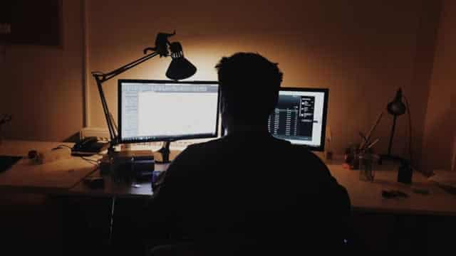 These 5 ETFs (QQQI, JEPQ, SCHD, DIVO, SPYI) Are Passive Income Machines