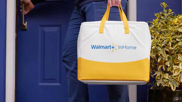 Walmart to Expand Online Pickup and Delivery in 650 Remodeled Stores