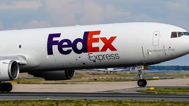 FedEx (FDX) Declines More Than Market: Some Information for Investors