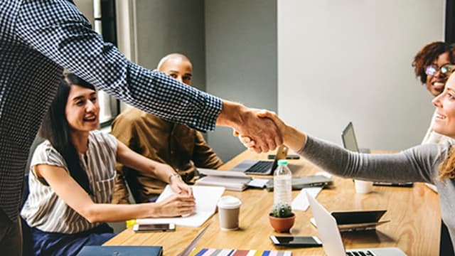 Innodata vs. EXL: Which Data Services Stock Is a Buy Now?