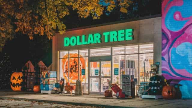 Why Dollar Tree Stock Was Racing Higher on Thursday