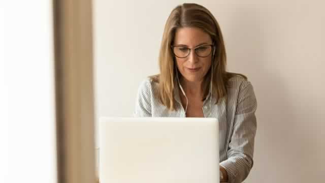 GLW vs. ANET: Which AI Infrastructure Stock Offers More Upside?