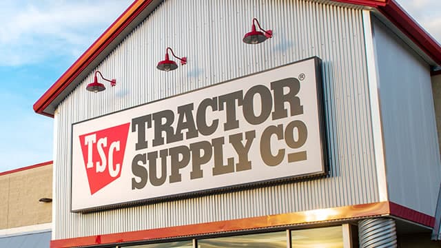 Tractor Supply Beefs Up Last-Mile Delivery to Grow Sales