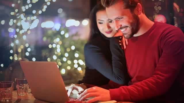 US holiday sales growth to be muted this year, forecasts show