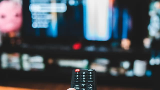 Fox acquires sports broadcasting platform Caliente TV