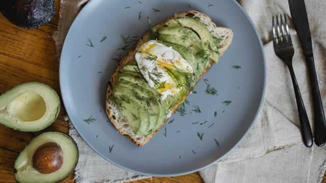 AVO's Supply Discipline: A Competitive Edge in an Oversupplied Market?