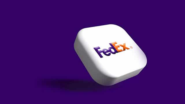 FedEx (FDX) Exceeds Market Returns: Some Facts to Consider