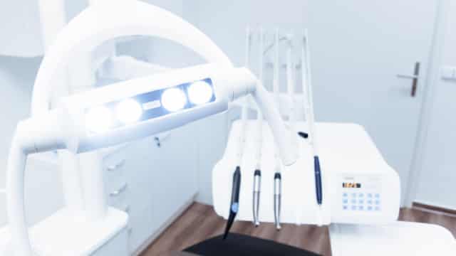 GrafTech International (EAF) Reports Q1 Loss, Lags Revenue Estimates