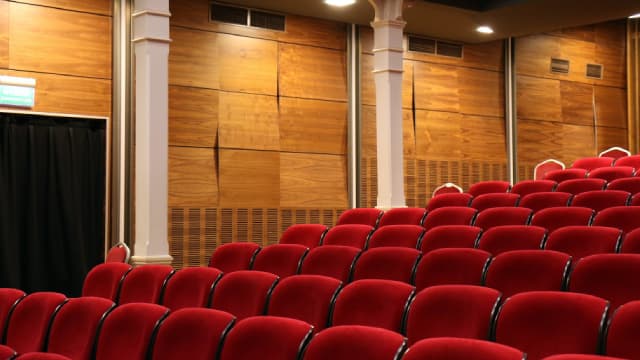 AMC Networks CEO: 'What we see is there's two different customers'