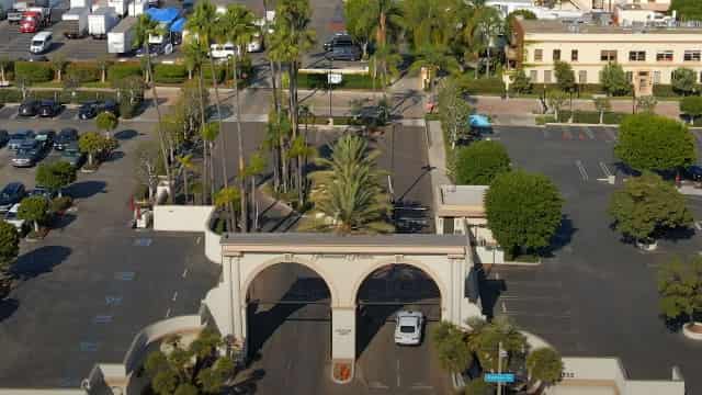 Paramount, Trump Enter Mediation Far Apart