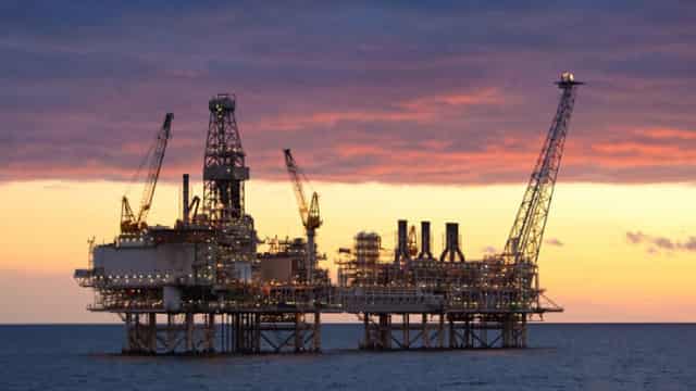 Schlumberger: Energy Diversification, Some AI, Shareholder-Friendly Company