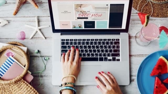 AI Innovation Drives Stitch Fix's Revenue Per Active Client Growth