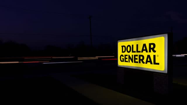 Dollar General Analysts Point To Value Shoppers, Execution Strength As Guidance Rises