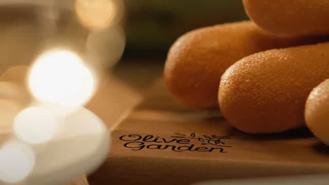 Darden Restaurants (DRI) Earnings Expected to Grow: Should You Buy?