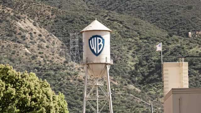 Superman An Immigrant? Superhero Actor Says Warner Bros. Film Is Woke, Issues Box Office Warning