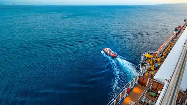 Cruise Stock Check-In Amid Market Pressure