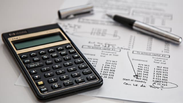 Globe Life (GL) Earnings Expected to Grow: Should You Buy?